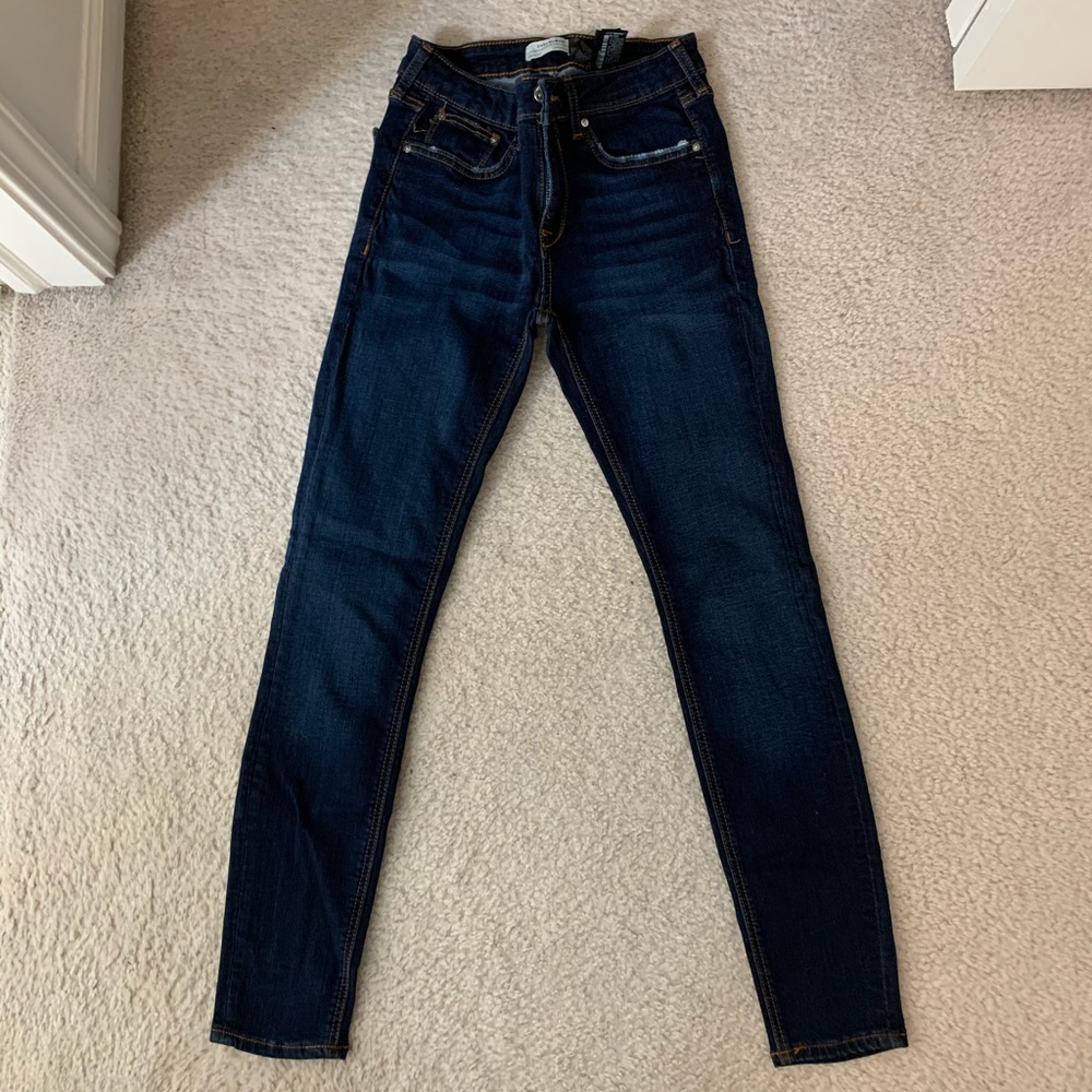 Zara jeans
